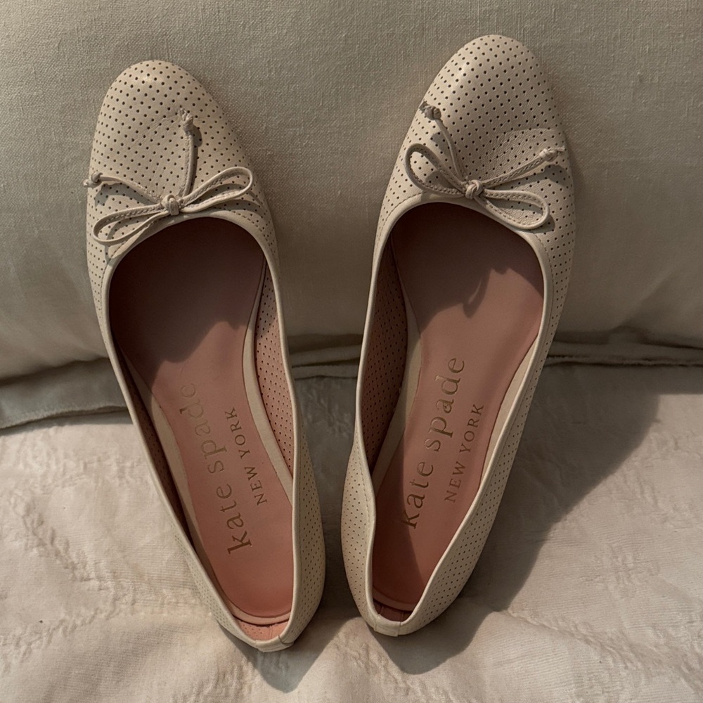 Kate Spade cream Perforated Flats with Bow